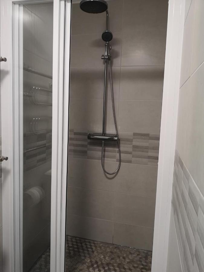 Atostogos Pervalkoje Apartment