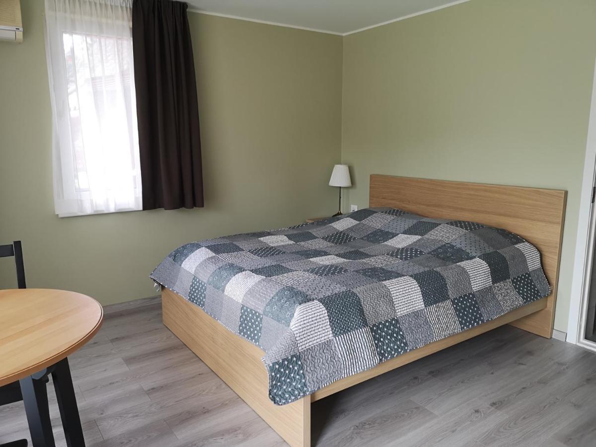 Atostogos Pervalkoje Apartamento